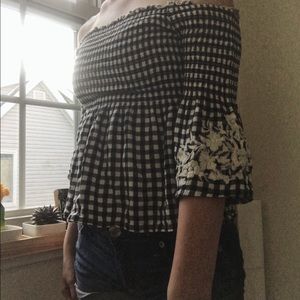 Hollister gingham flowy top
